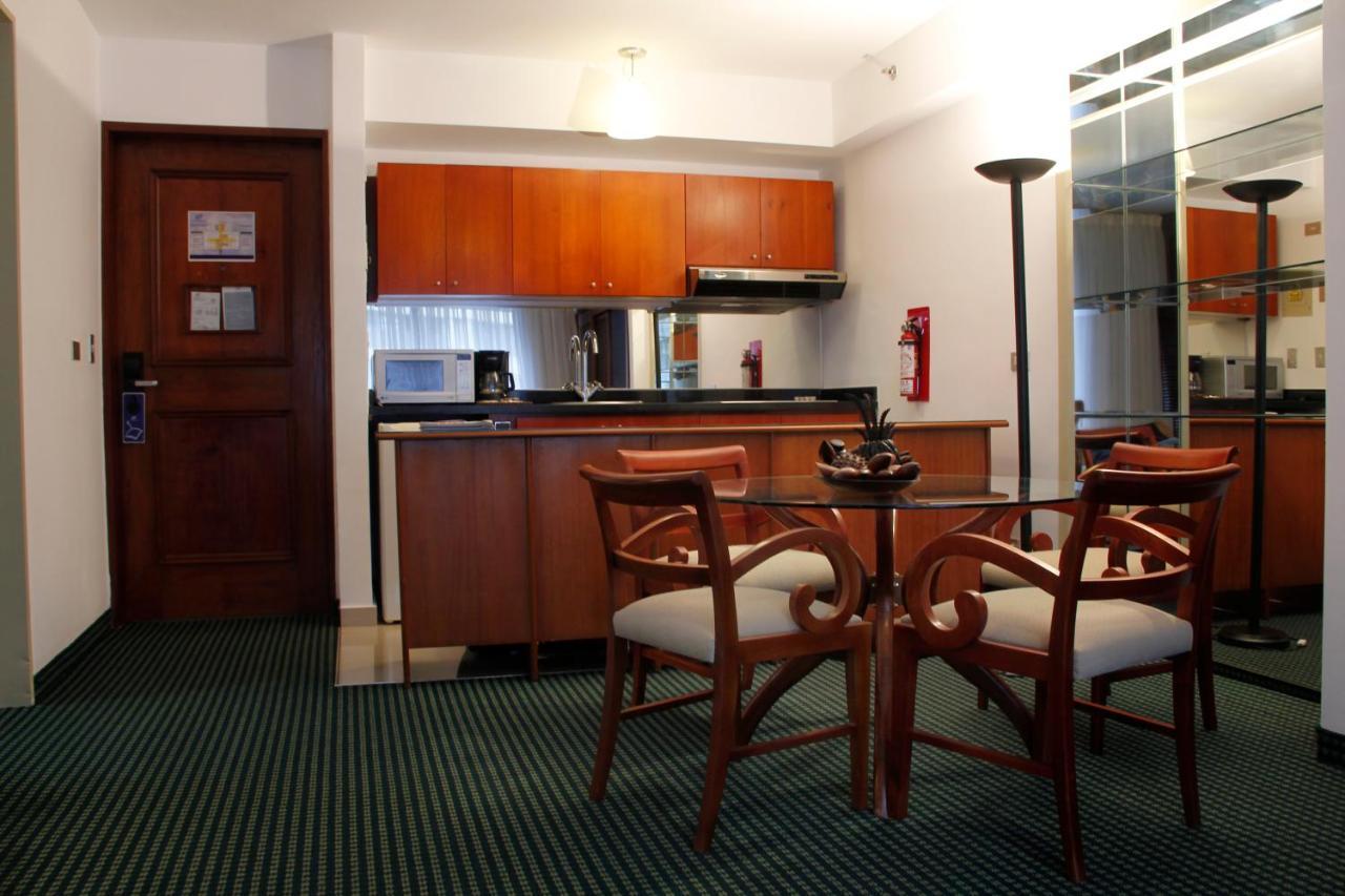 Hotel Altamira Suites Caracas Exteriér fotografie