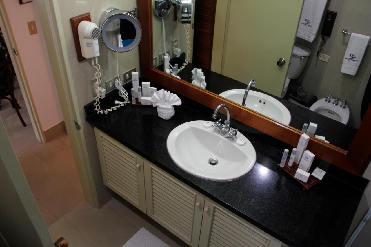 Hotel Altamira Suites Caracas Exteriér fotografie